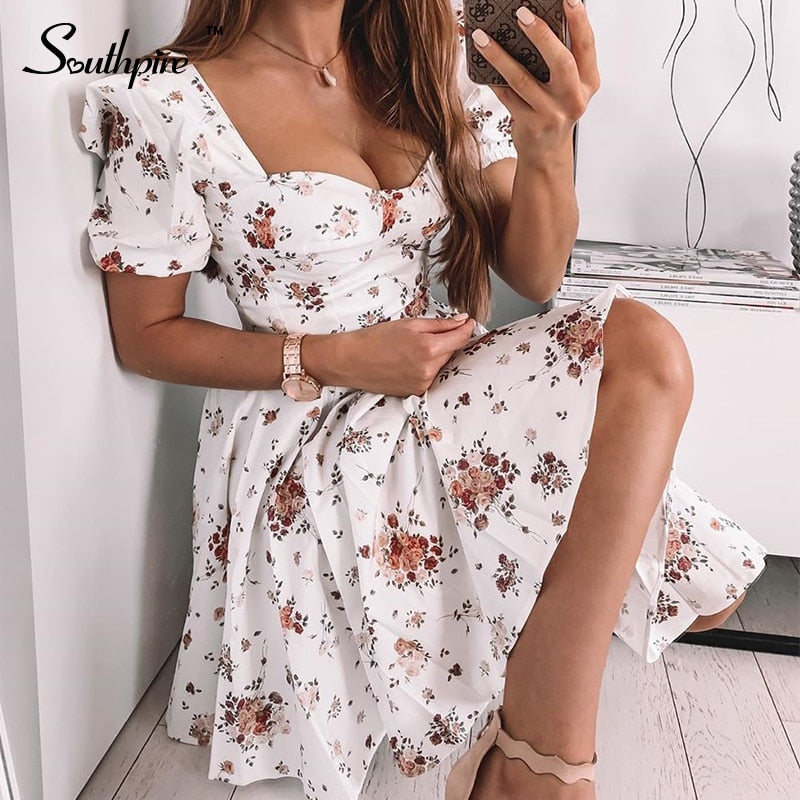 VESTIDO DECOTE CORAÇÃO