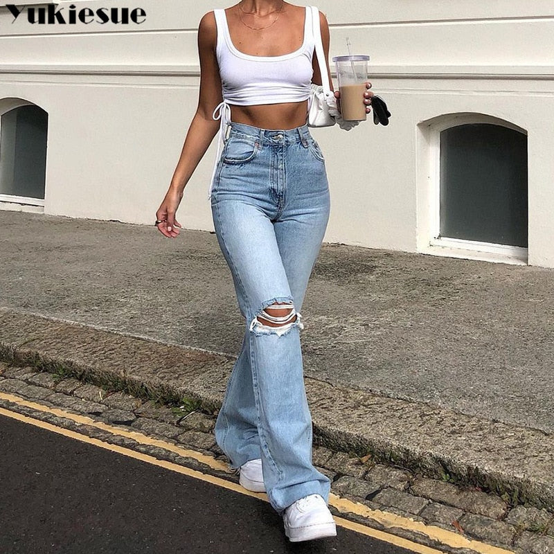 Calça jeans flare destroyed